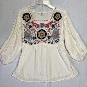 Entro Boho Relaxed Blouse with Embroidered Neckline Small